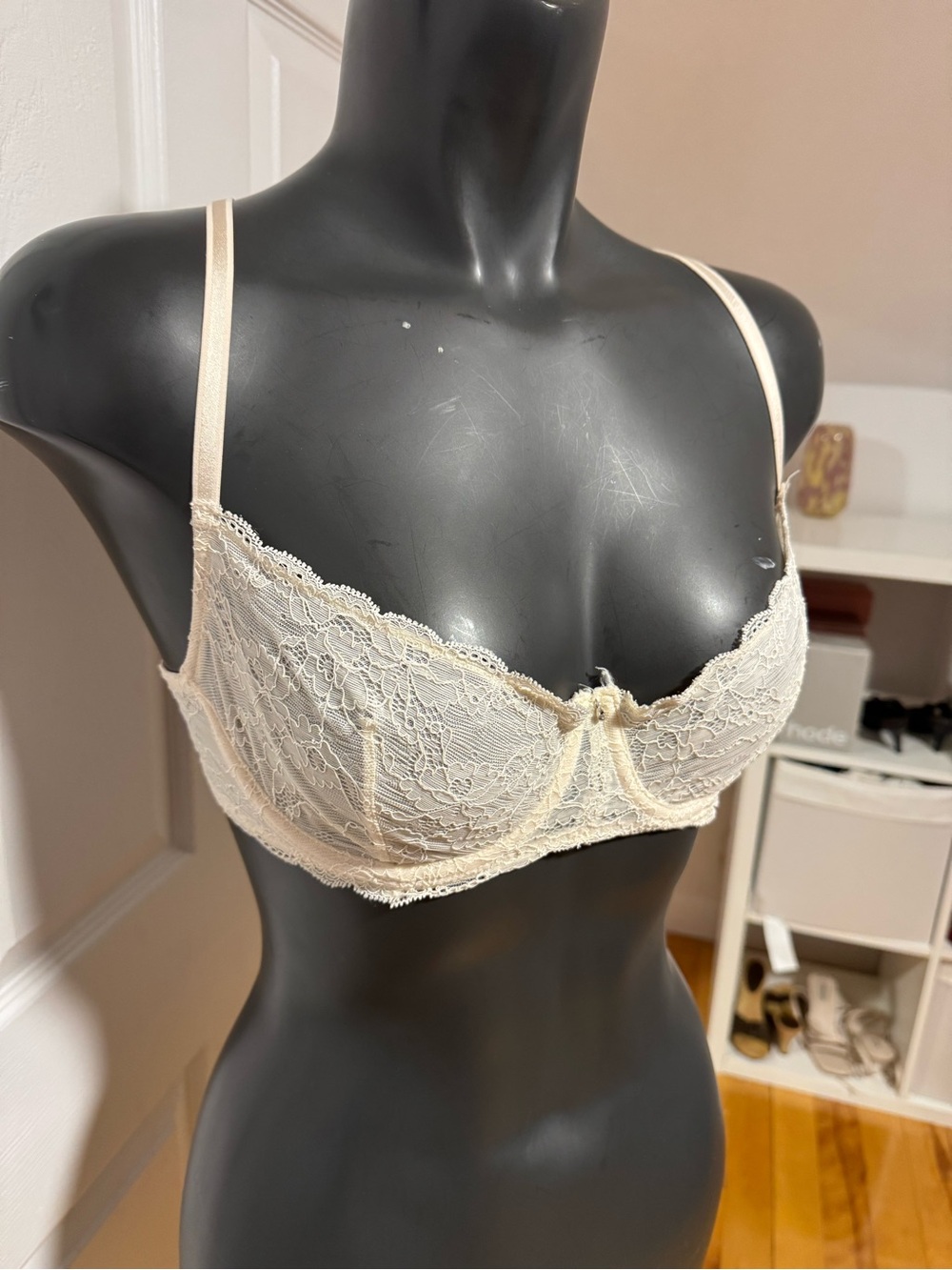 bra - Picture 2 of 6
